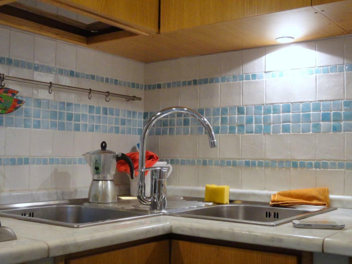 Mezzocannone Holiday House Napoli Eksteriør bilde