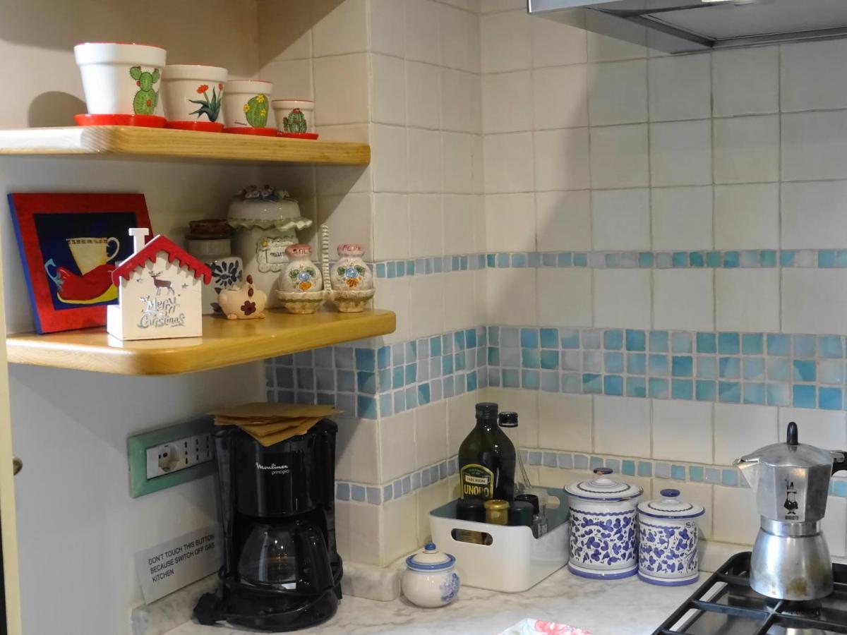 Mezzocannone Holiday House Napoli Eksteriør bilde