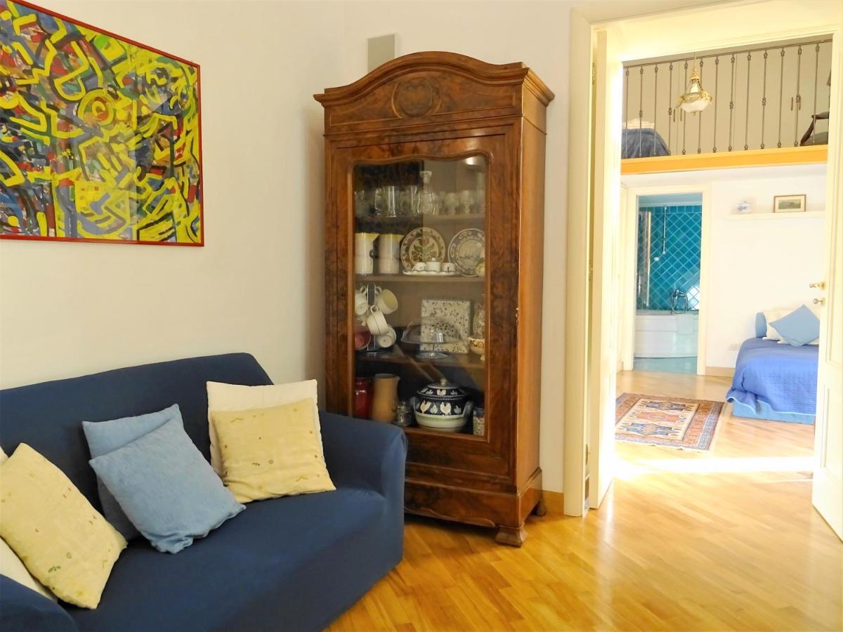 Mezzocannone Holiday House Napoli Eksteriør bilde