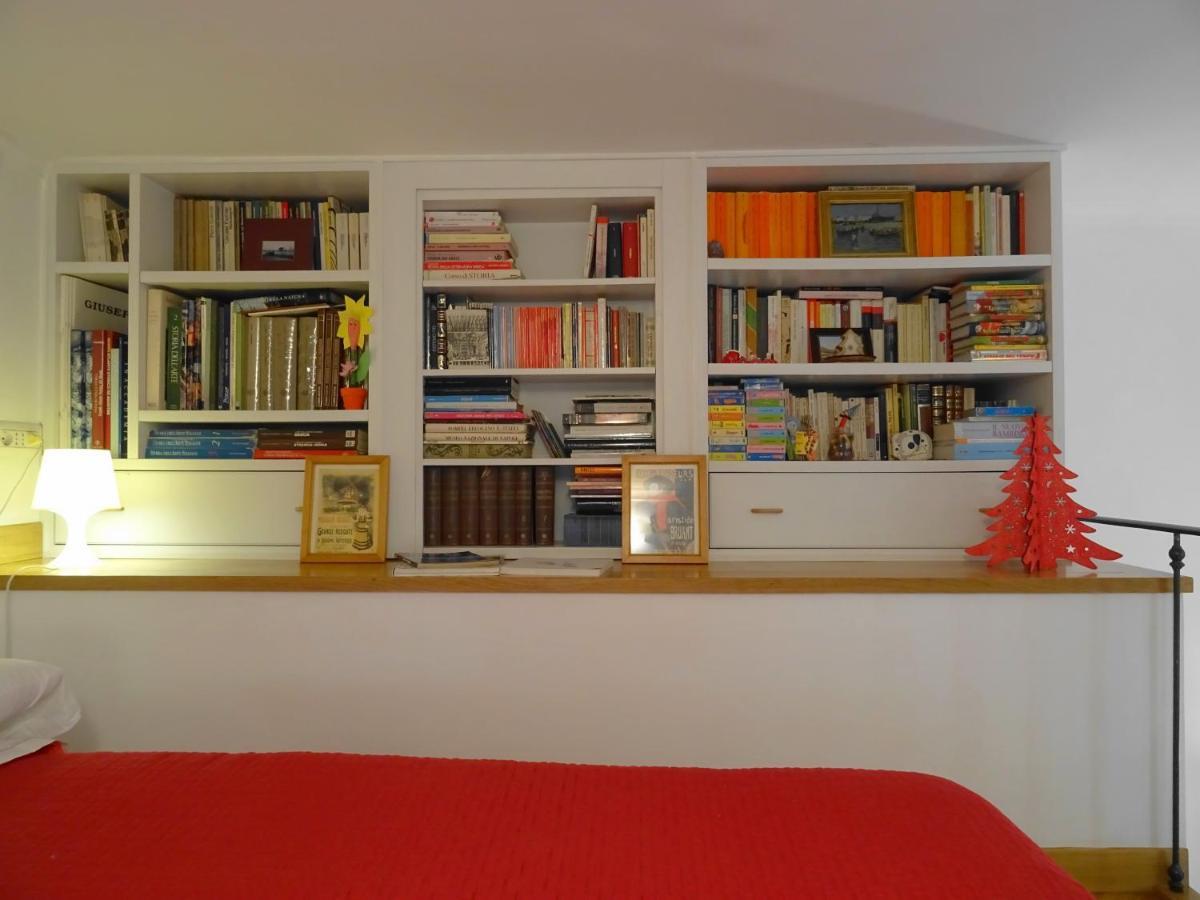 Mezzocannone Holiday House Napoli Eksteriør bilde